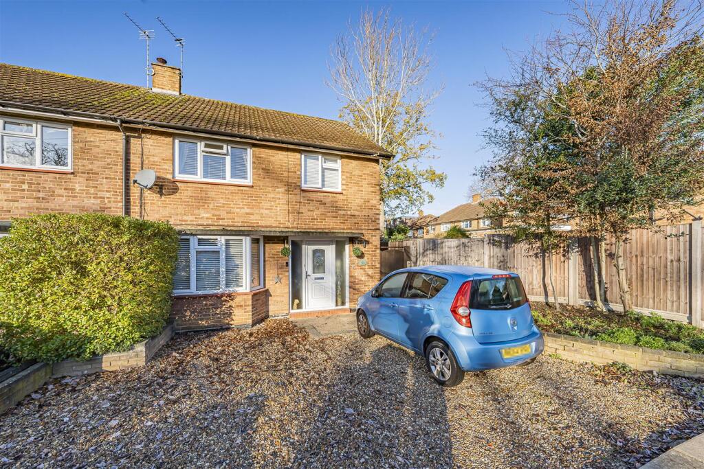 Main image of property: Hunters Ride, Bricket Wood, St. Albans