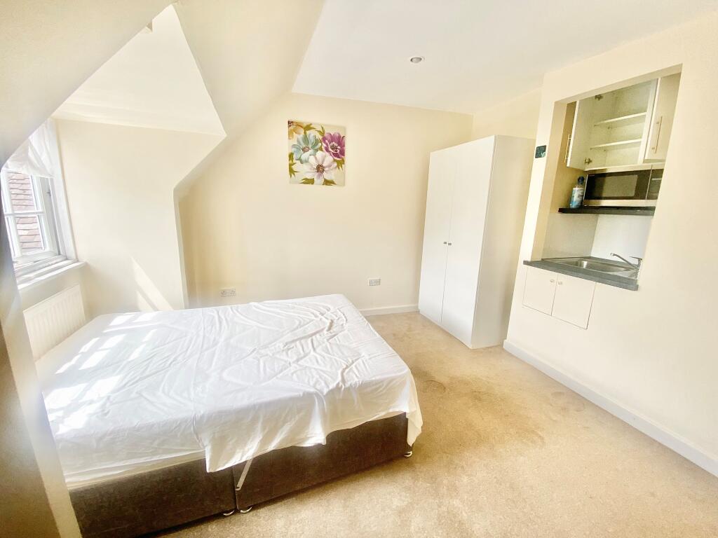 Main image of property: Falloden Way, London, NW11