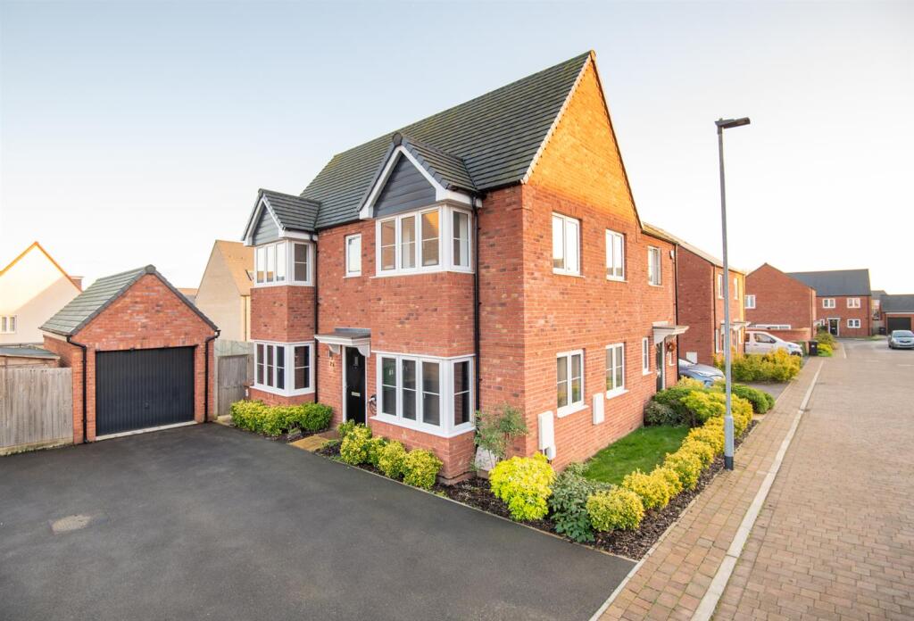 Main image of property: Lamport Way, Wellingborough