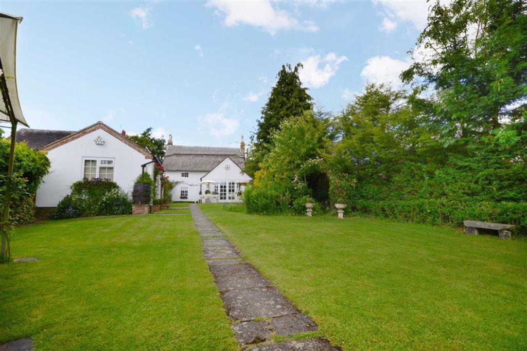 2 bedroom cottage for sale in The Ridings, Ockbrook, Derby, DE72