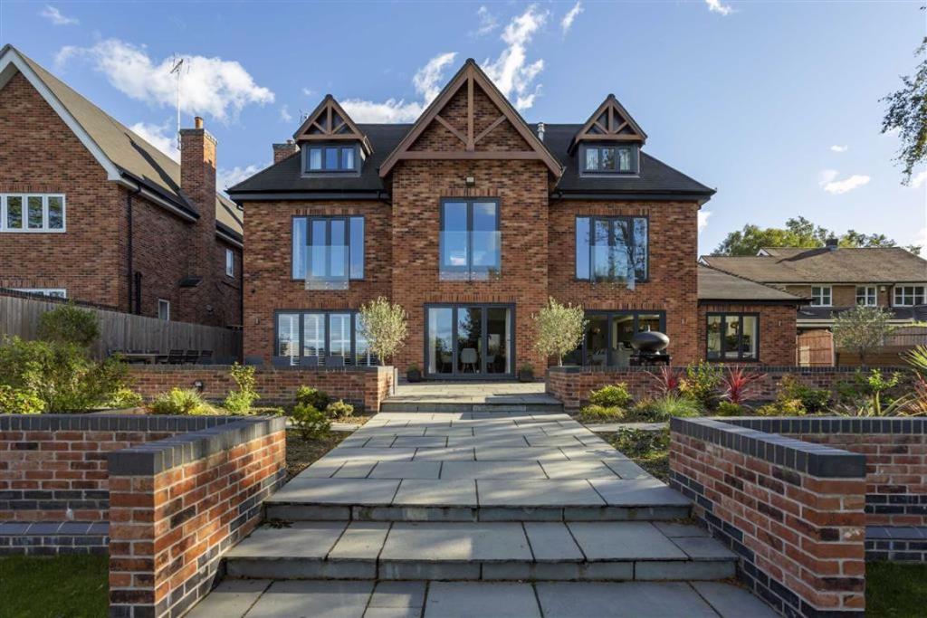 6 bedroom detached house for sale in Cloves Hill, Morley, Ilkeston