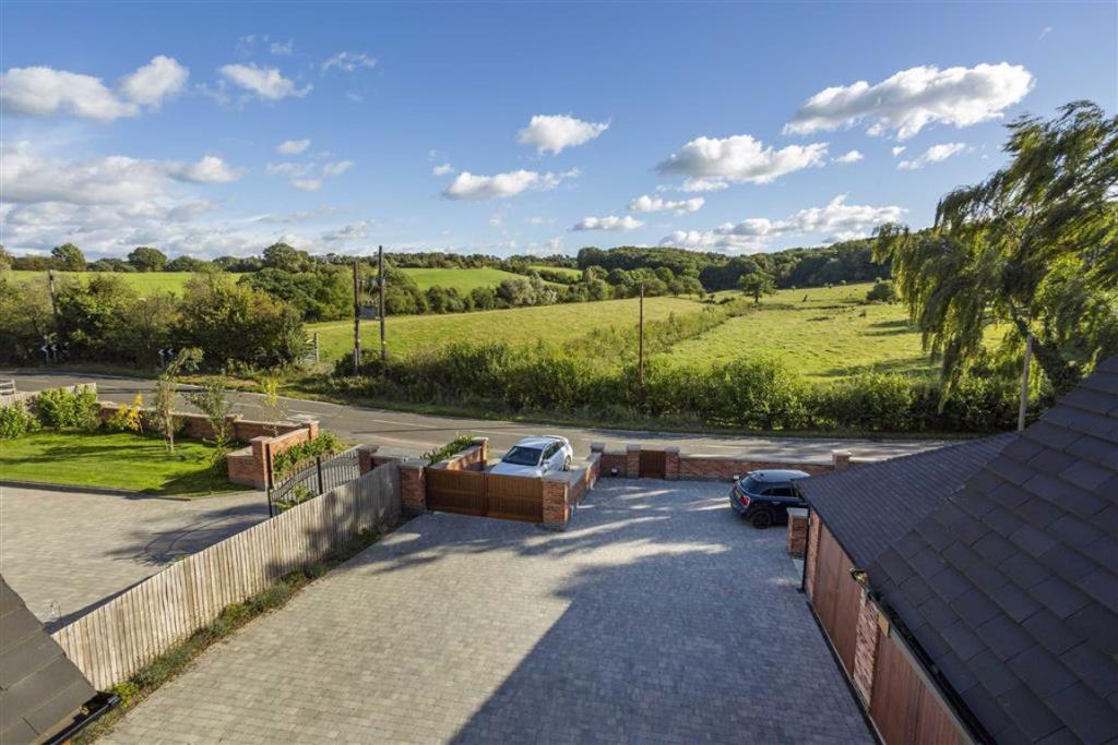 6 bedroom detached house for sale in Cloves Hill, Morley, Ilkeston