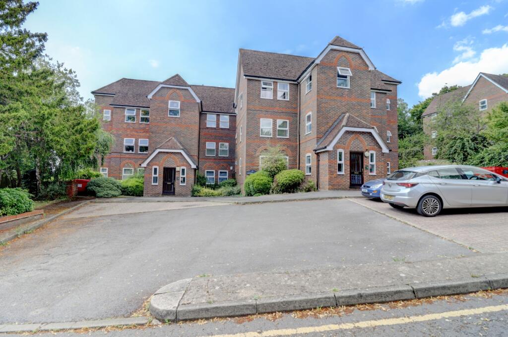 Main image of property: Malmers Well Road, High Wycombe, Buckinghamshire, HP13