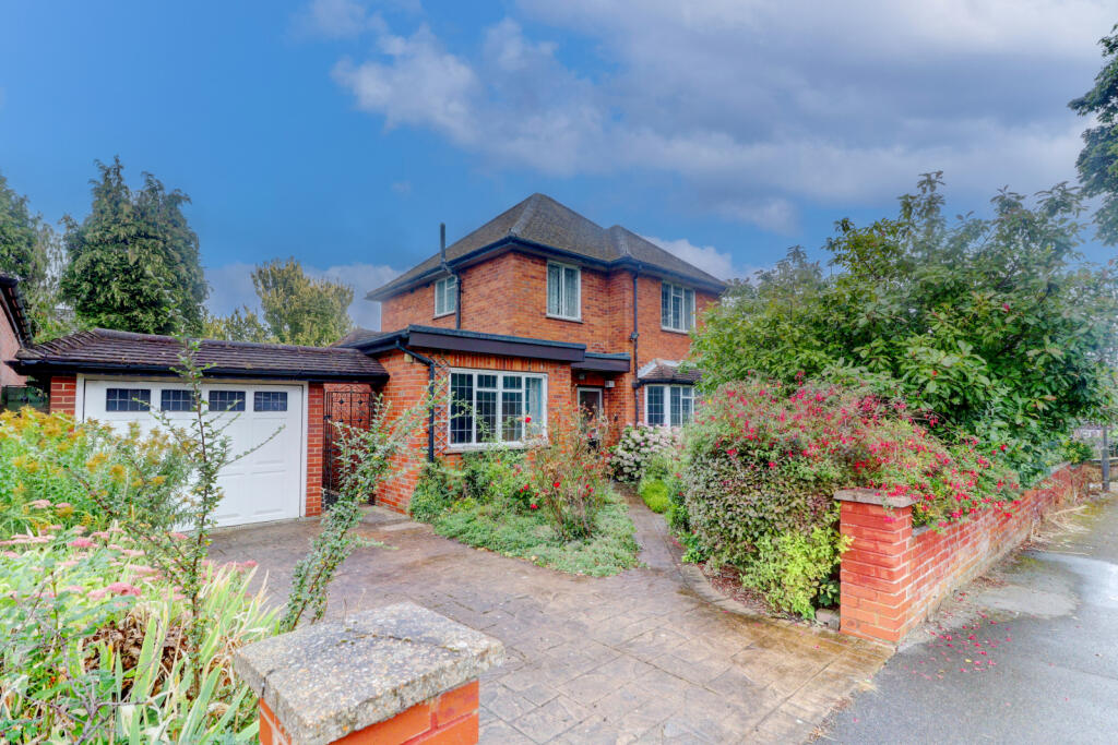 Main image of property: Totteridge Lane, High Wycombe, HP13