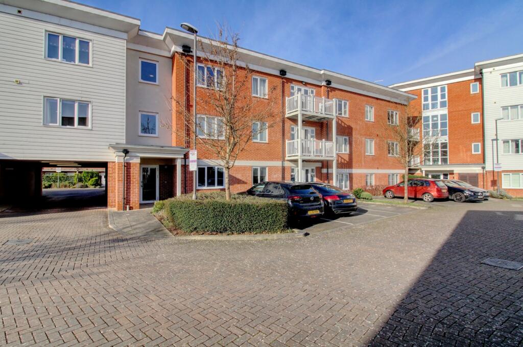 Main image of property: Chenille Drive, High Wycombe, Buckinghamshire, HP11