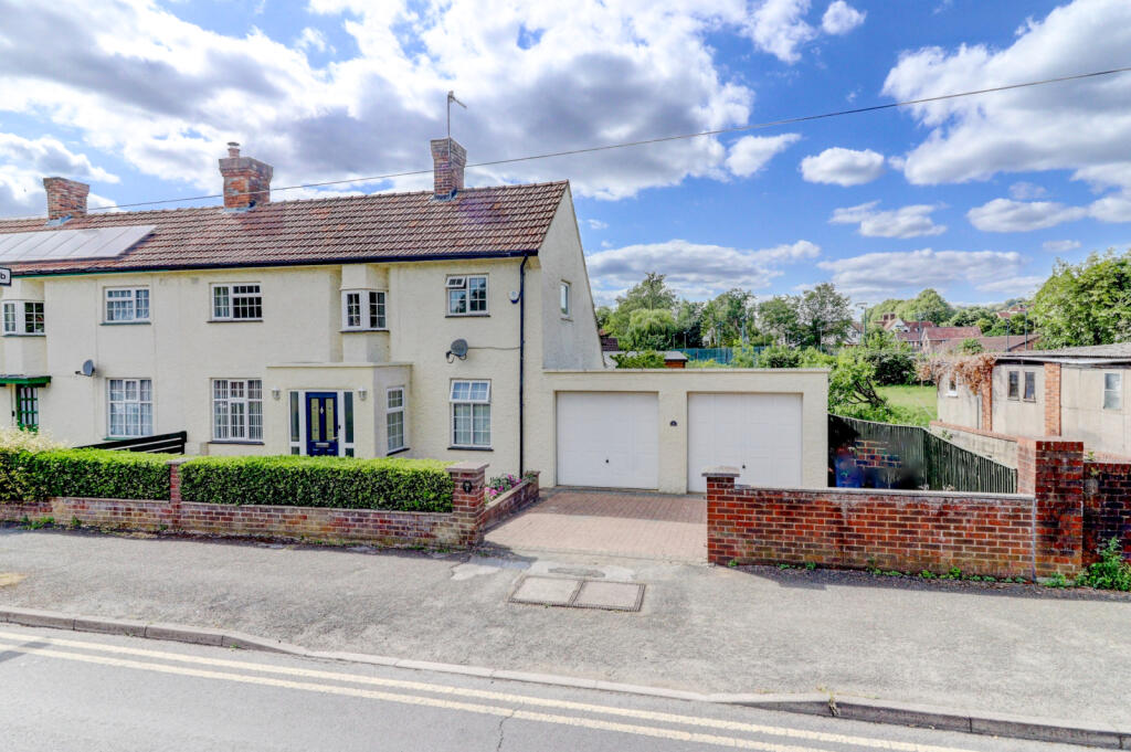 Main image of property: Chestnut Avenue, High Wycombe, Buckinghamshire, HP11