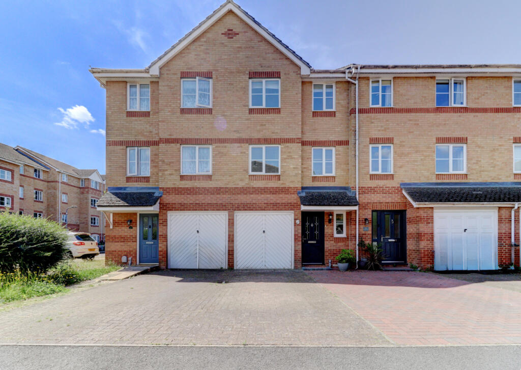 Main image of property: Princes Gate, High Wycombe, Buckinghamshire, HP13