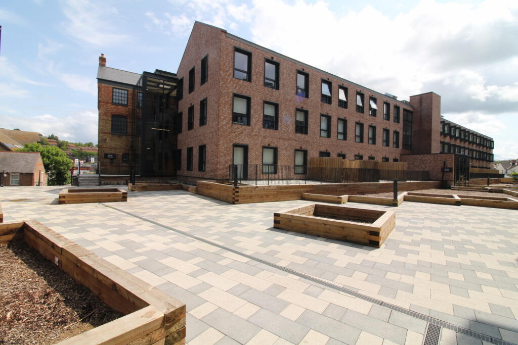 Main image of property: Leigh Street, High Wycombe, Buckinghamshire, HP11