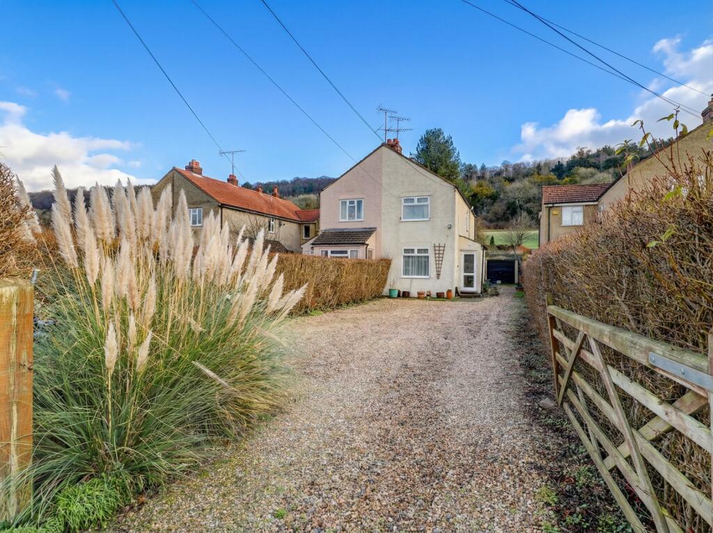 Main image of property: Chorley Road, West Wycombe, High Wycombe, Buckinghamshire, HP14