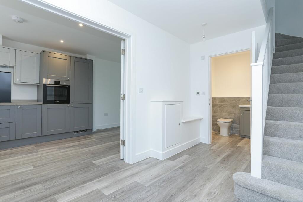 Additional property image - 9 Railway Close, Kearsney, CT16