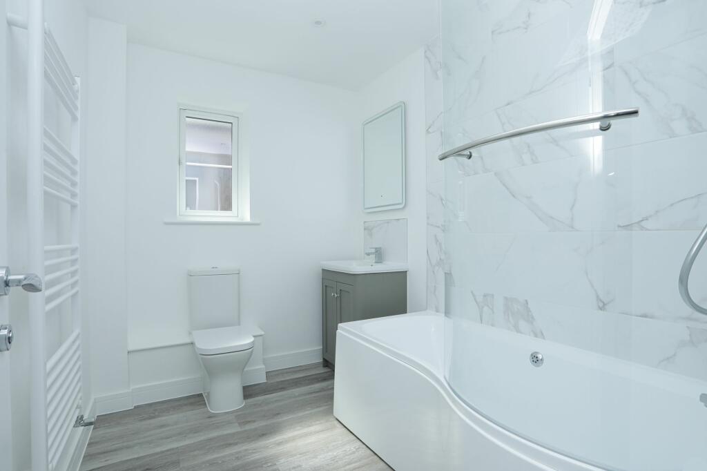 Additional property image - 9 Railway Close, Kearsney, CT16