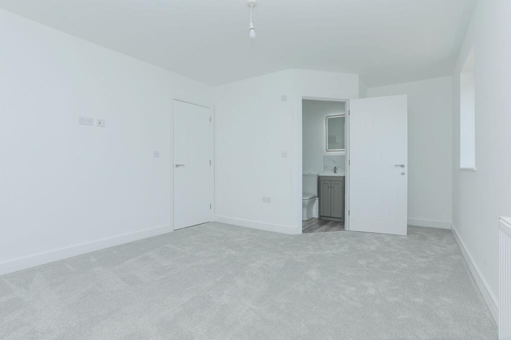 Additional property image - 9 Railway Close, Kearsney, CT16