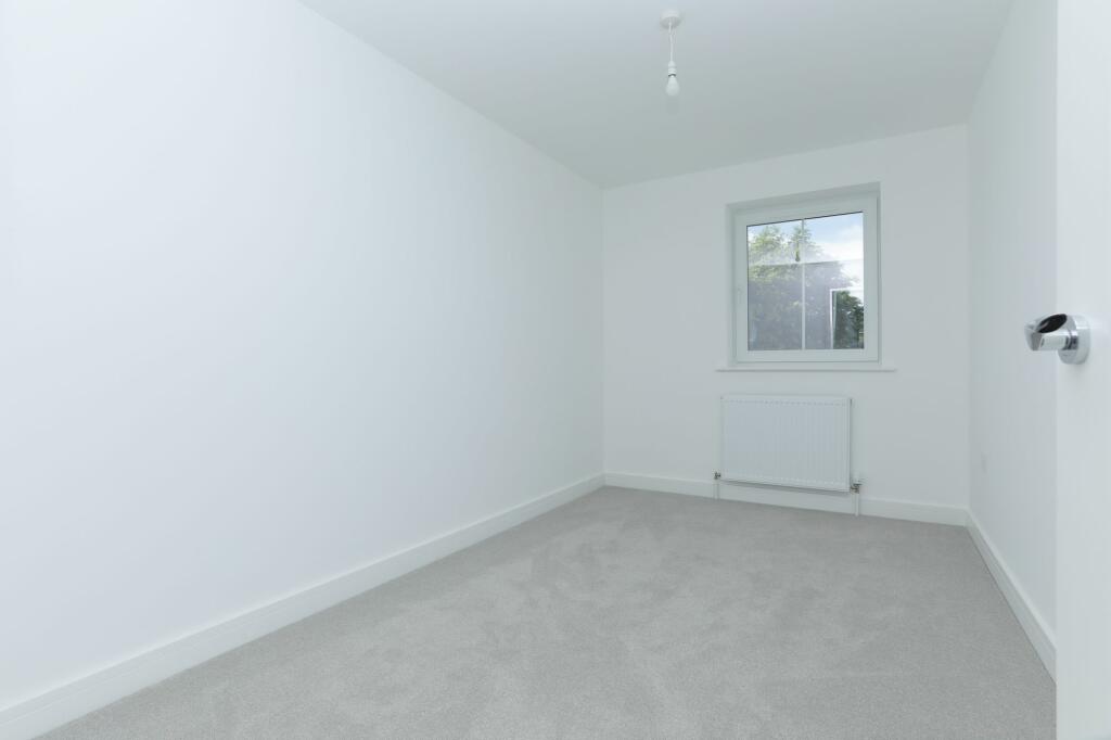 Additional property image - 8 Railway Close, Kearsney, CT16