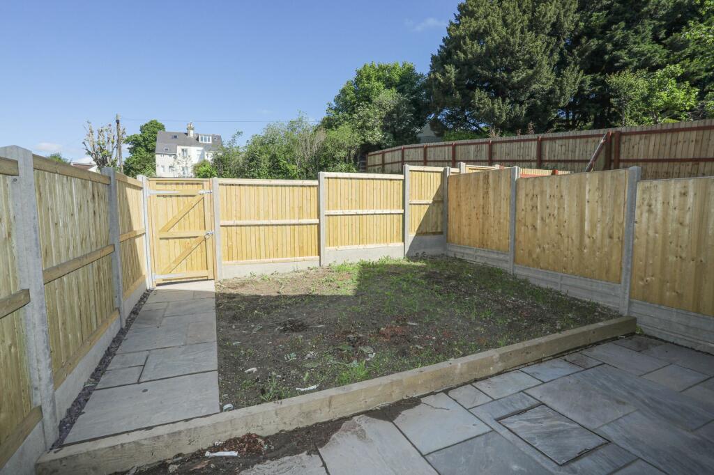 Additional property image - 1 Kearsney Avenue, Kearsney, CT16