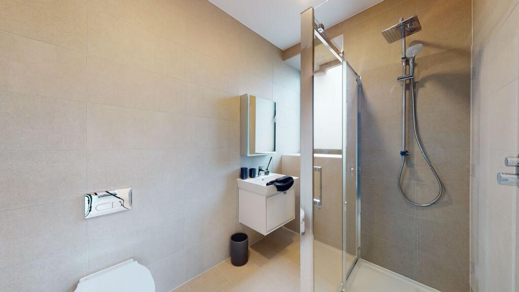 Additional image 16 of 1 Officers View, Guston, CT15