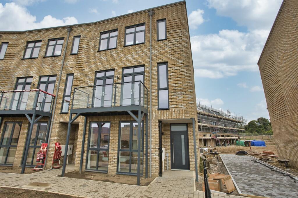 Additional image 25 of 9 Dover Road, Dover, CT15