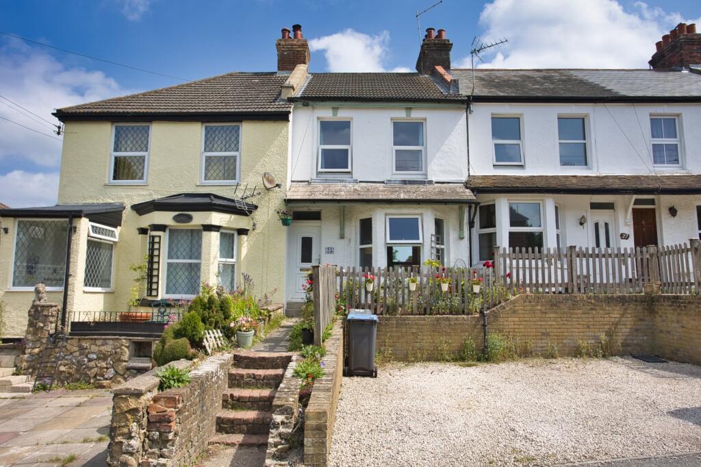 2 bedroom terraced house