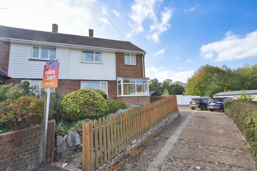 3 bedroom semi-detached house