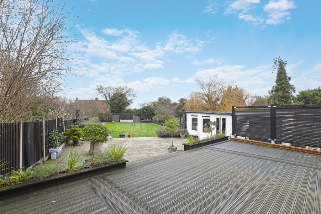 Additional property image - Hows Mead, North Weald, Epping, Essex, CM16