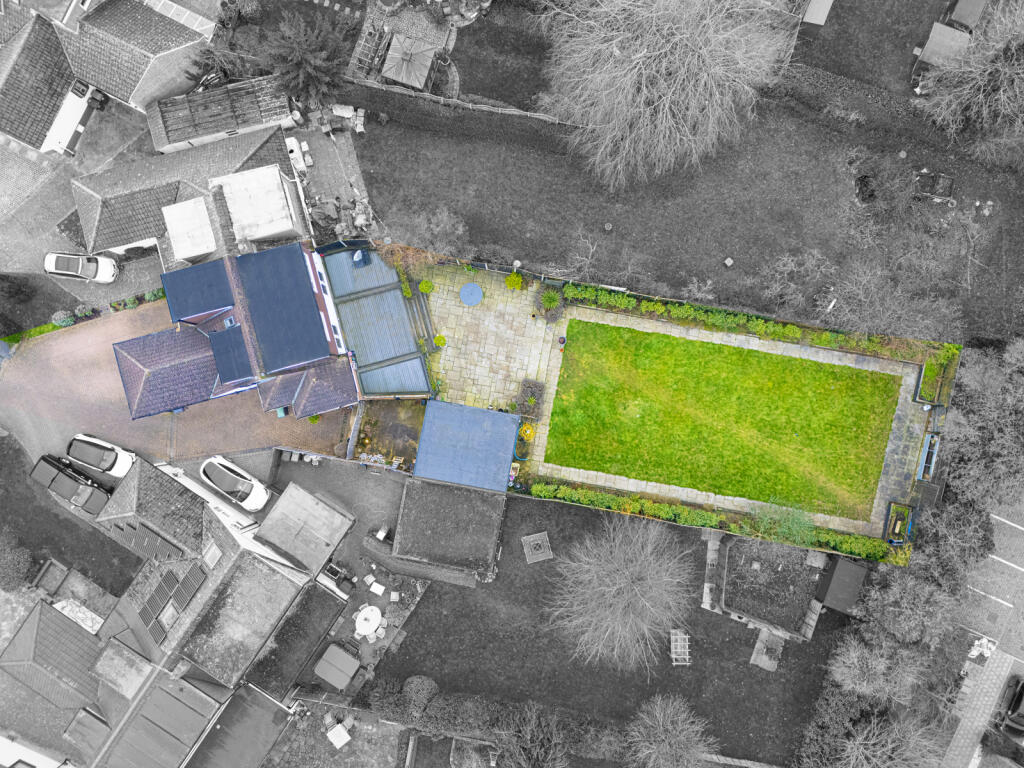 Additional property image - Hows Mead, North Weald, Epping, Essex, CM16