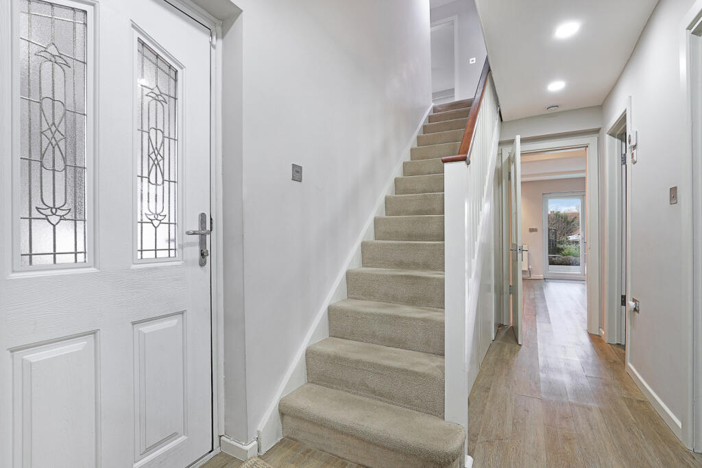 Additional property image - Hows Mead, North Weald, Epping, Essex, CM16