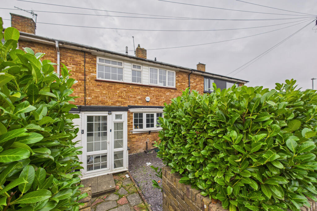 Main image of property: Forest Avenue, Hemel Hempstead, HP3