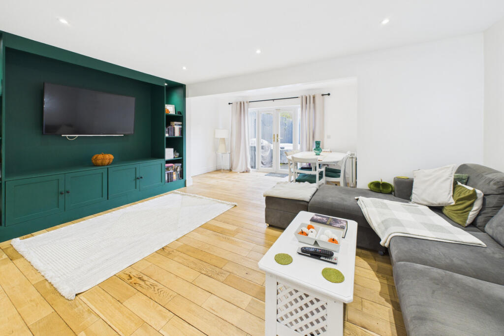 Main image of property: Downside, Hemel Hempstead, HP2