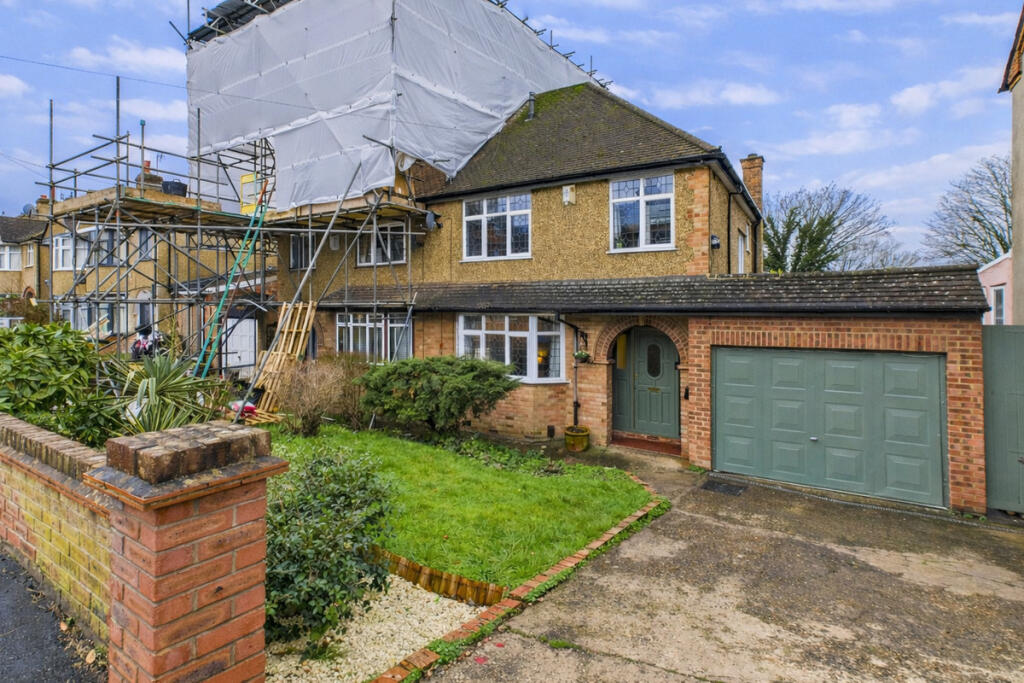 Main image of property: Alexandra Road, Hemel Hempstead, HP2