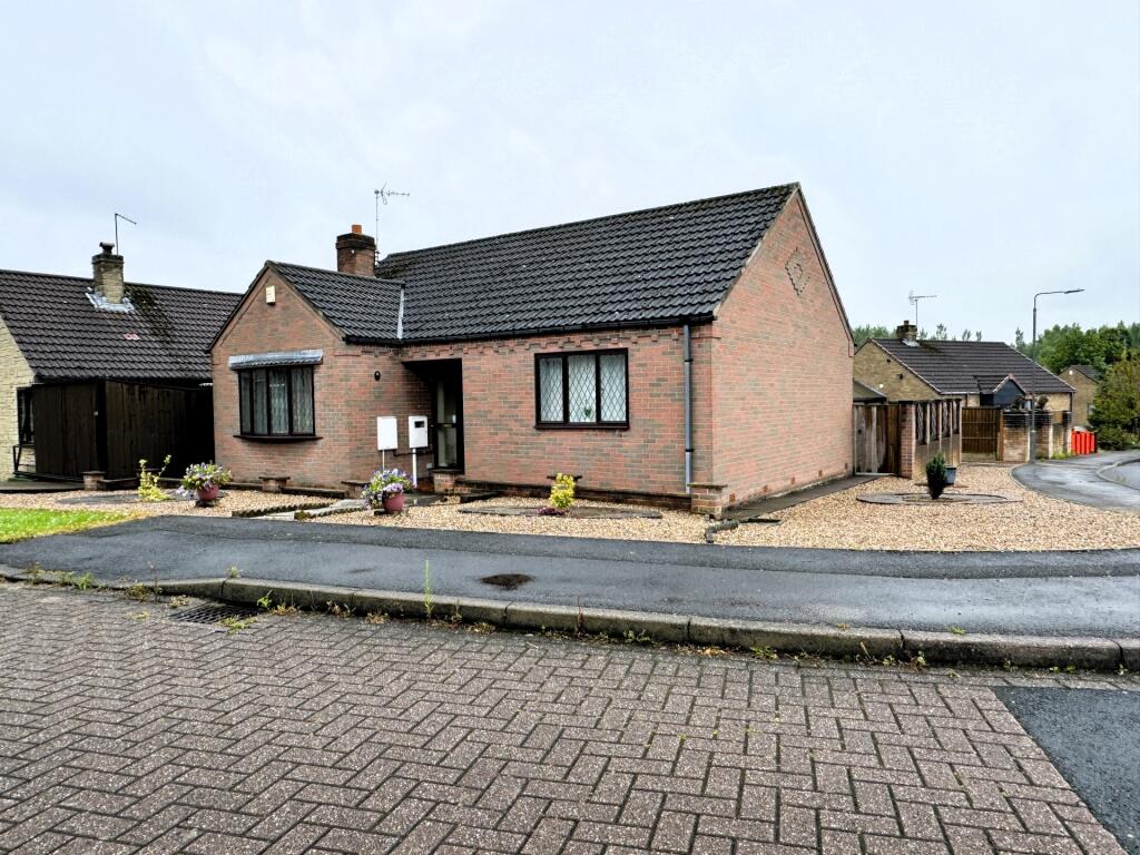 Main image of property: Warren Close, Huthwaite, NG17