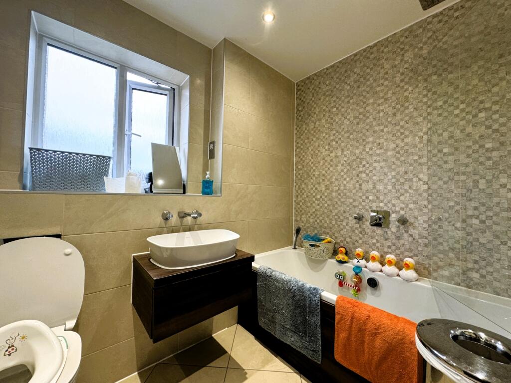 Additional property image - Bloomery Close, Alfreton, DE55