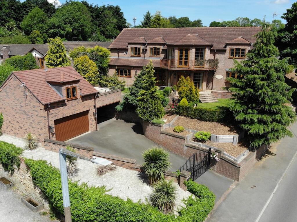 Main image of property: The Delves, Swanwick, DE55