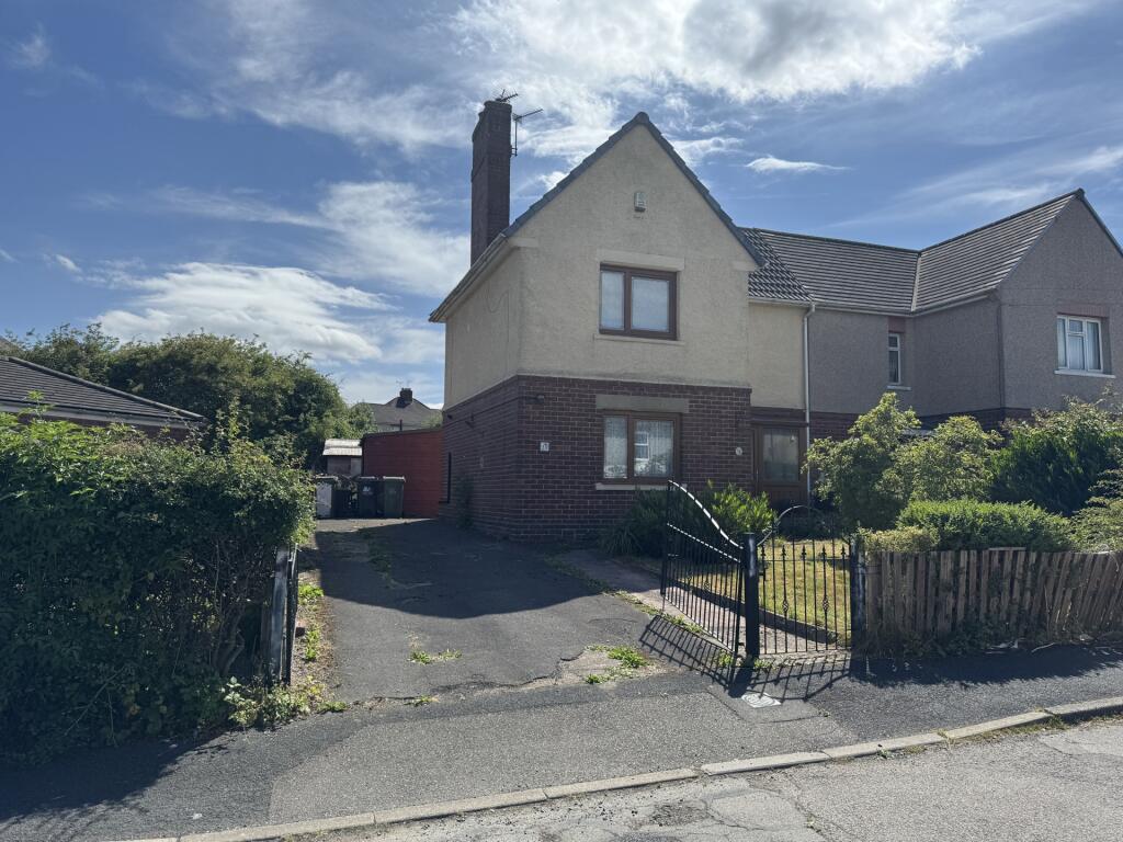 Main image of property: Shakespeare Drive, Alfreton, DE55