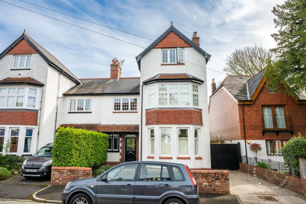 5 bedroom semi-detached house for sale in The Avenue, Llandaff, Cardiff, CF5