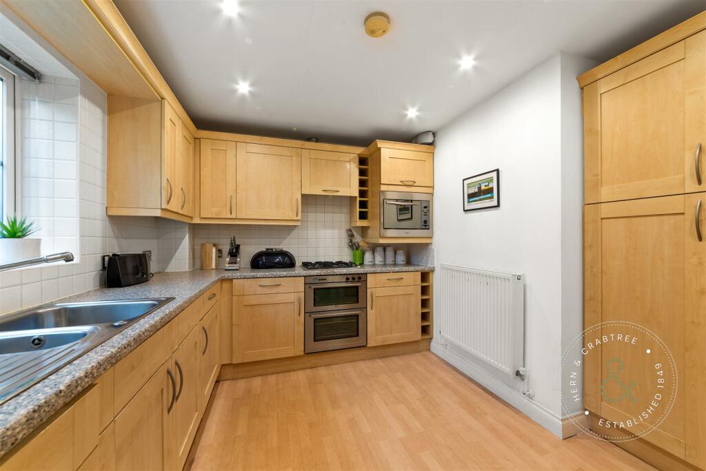 Additional property image - Petherton Mews, Llantrisant Road, Llandaff, Cardiff