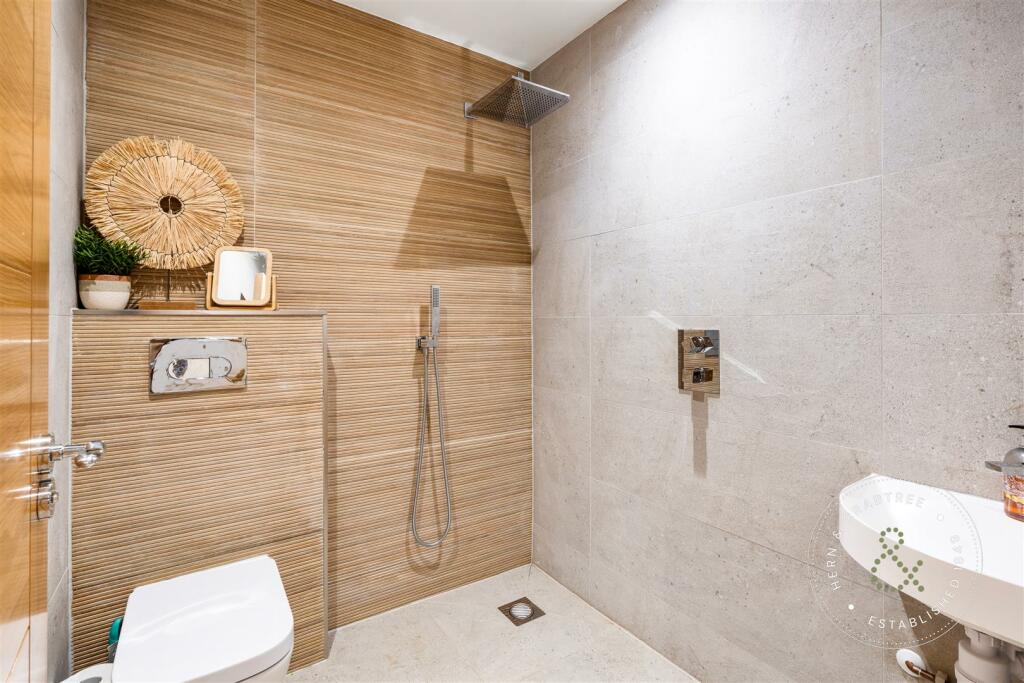Additional property image - Great House Farm, Michaelston Road, St. Fagans, Cardiff