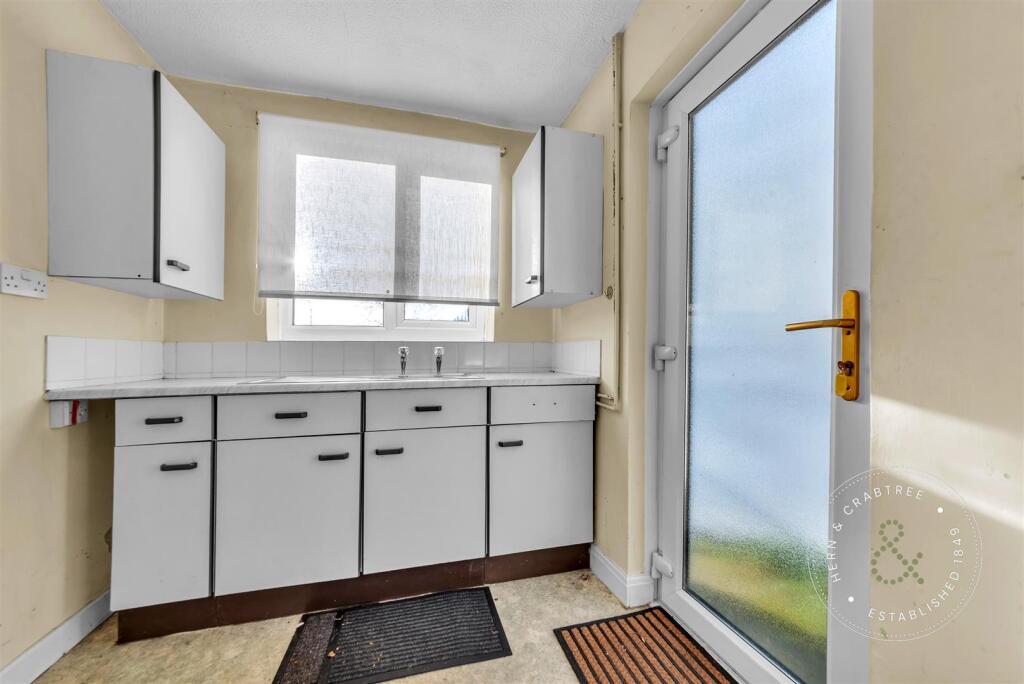 Additional property image - Ely Road, Llandaff, Cardiff