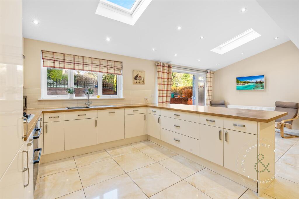 Additional property image - Dan-Y-Bryn Avenue, Radyr, Cardiff