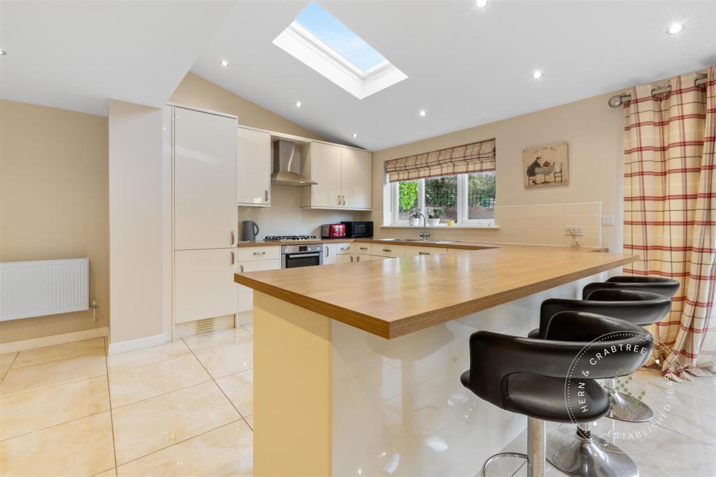 Additional property image - Dan-Y-Bryn Avenue, Radyr, Cardiff