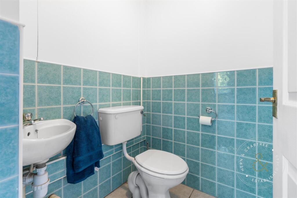 Additional property image - Dan-Y-Bryn Avenue, Radyr, Cardiff