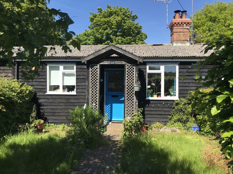 2 bedroom bungalow for rent in Garlinge Green Road, Petham, CT4