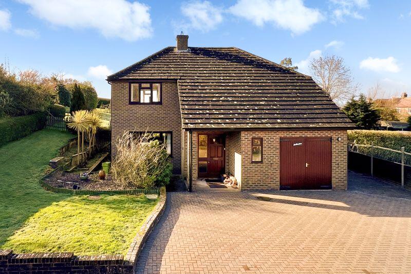 Main image of property: Hamstreet
