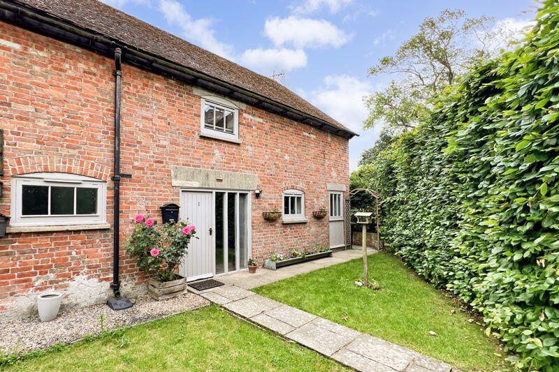 Main image of property: Hamstreet