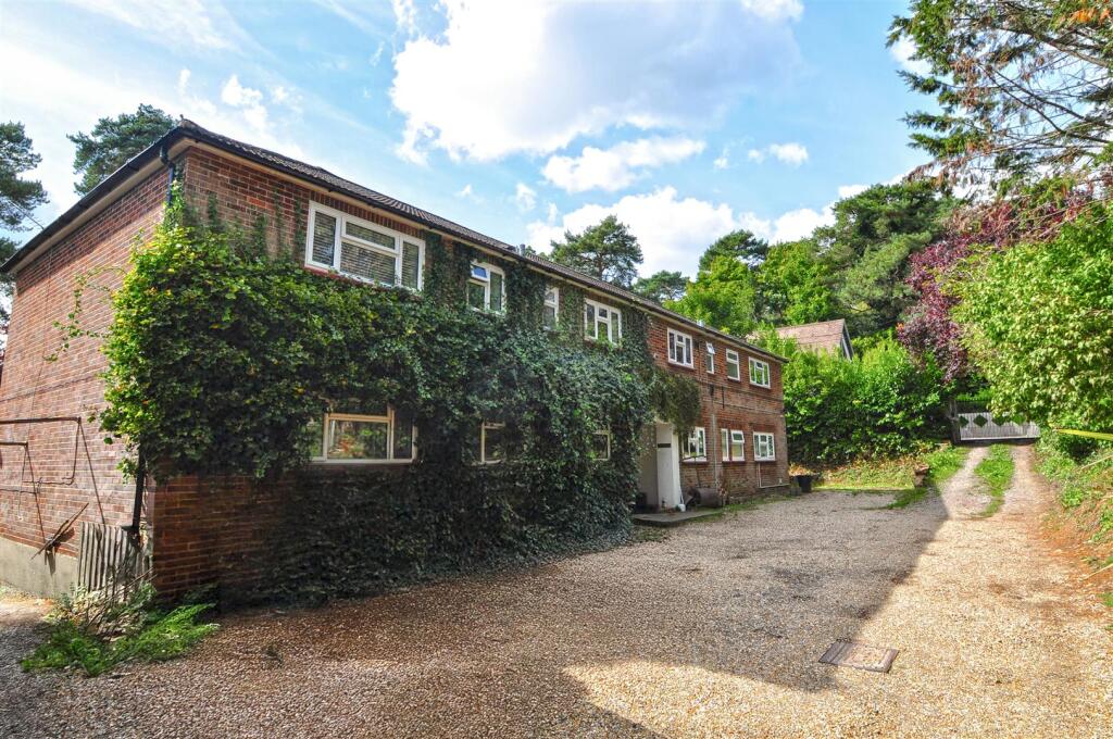 Main image of property: Deepcut Bridge Road, Deepcut