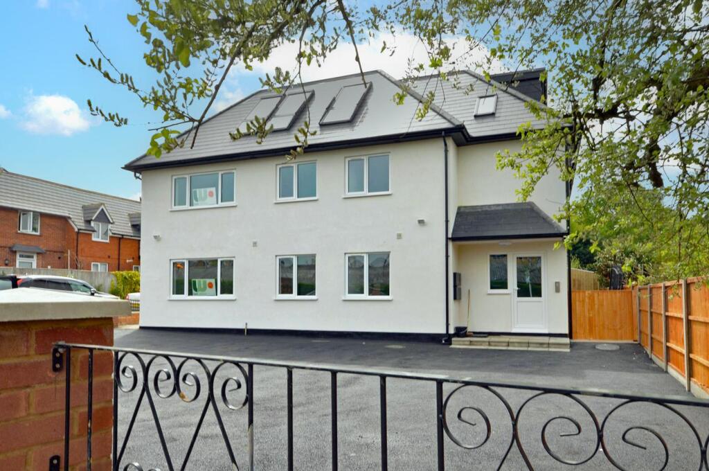 Main image of property: Glenmore House, Old Bracknell Lane West, Bracknell