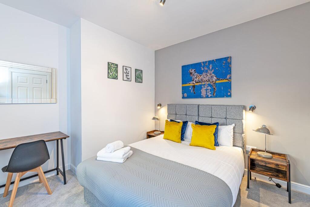 Main image of property: One bedroom serviced apartment Halifax