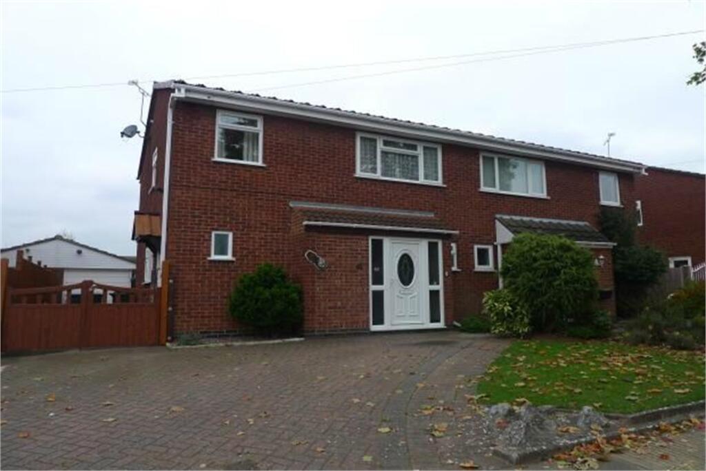 3 bedroom semi-detached house for rent in Clifford Bridge Road, Binley, Coventry, CV3