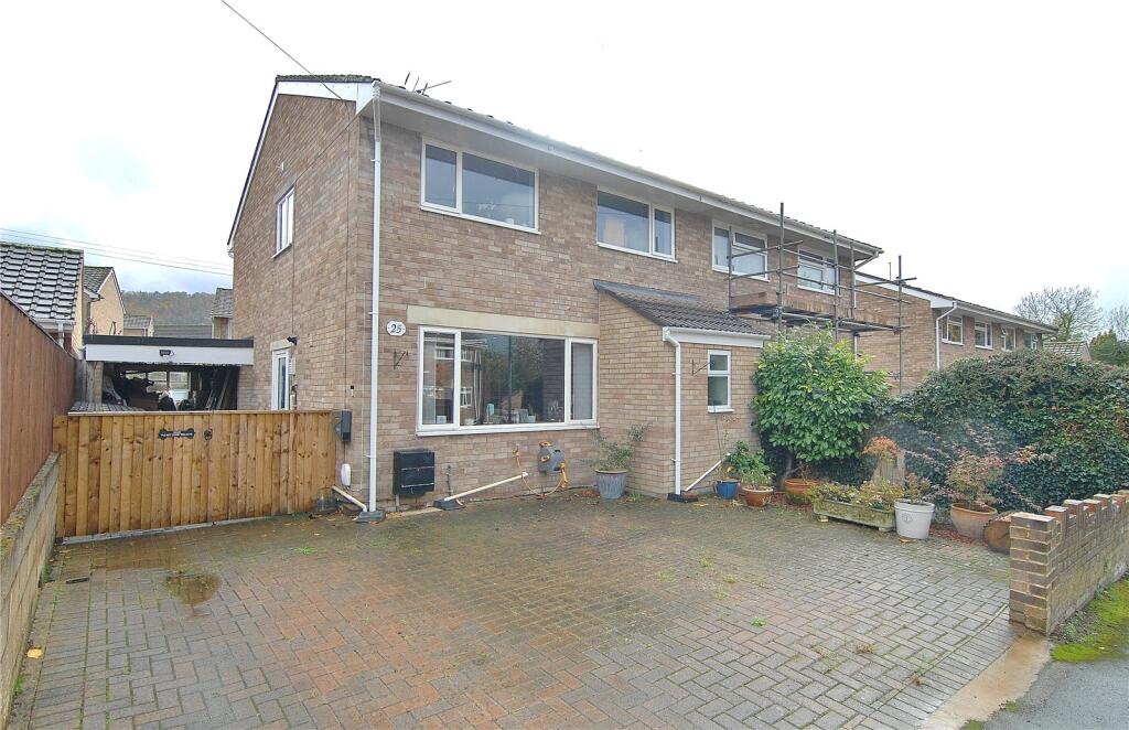 Main image of property: Bathleaze, Kings Stanley, Stonehouse, GL10