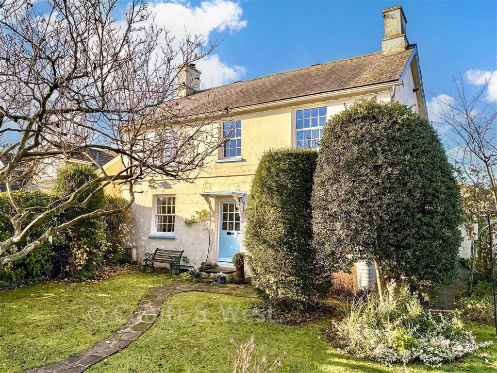 Main image of property: London Road, Ashington, West Sussex