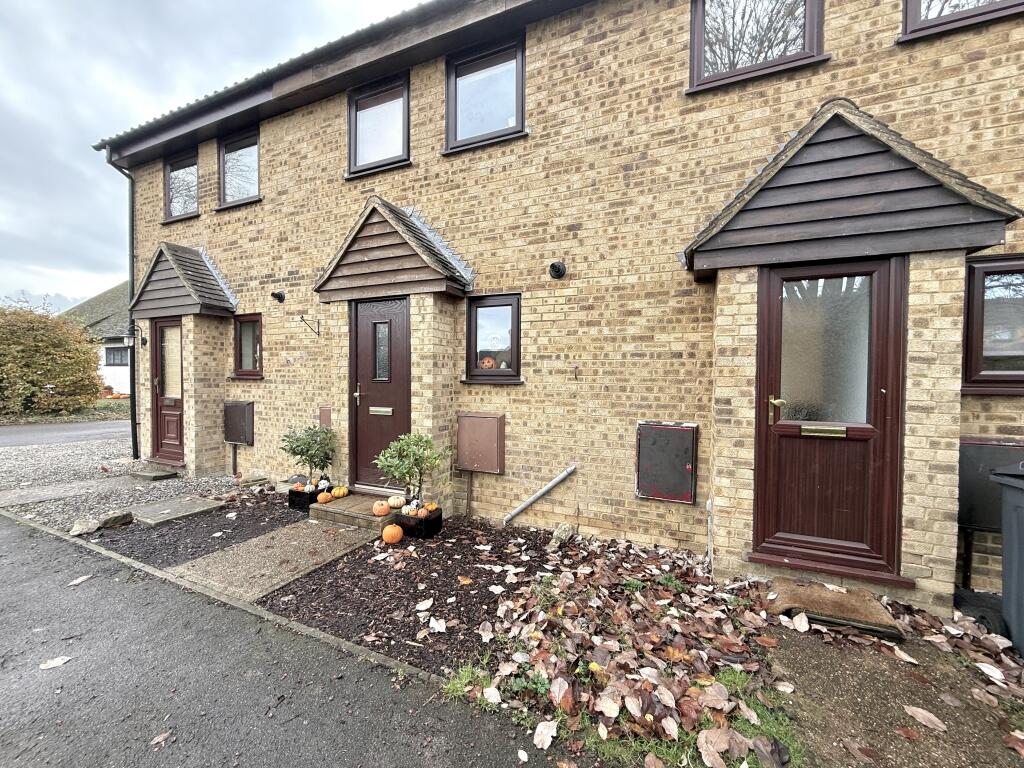 Main image of property: Farrier Close, Weavering, MAIDSTONE