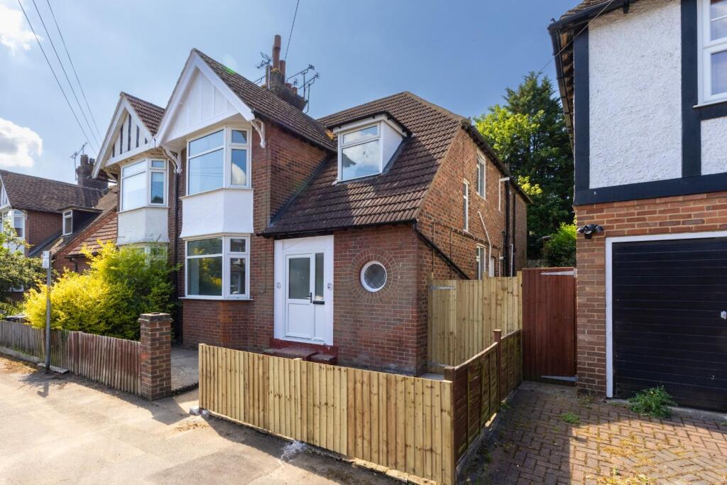 Main image of property: Lower Queens Road, Ashford TN24 8HE